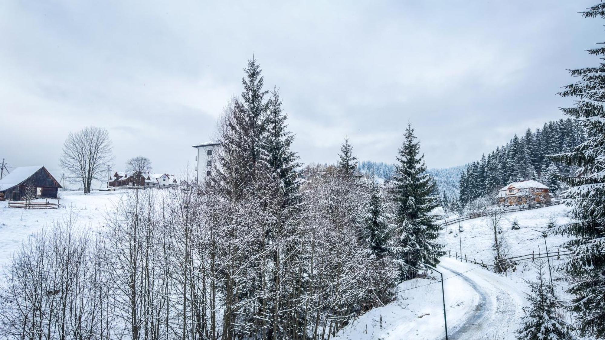 Lion Hotel Bukovel Room photo